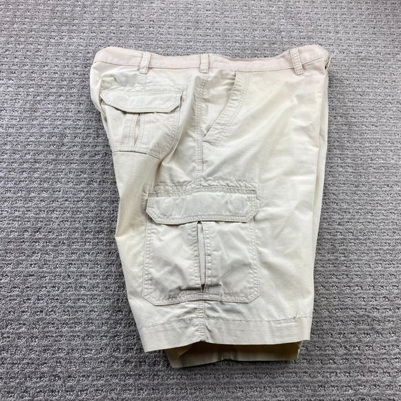 Eddie Bauer Cargo Shorts Men 38 Beige Outdoors Pockets - DISCOLORATION - - Picture 10 of 16